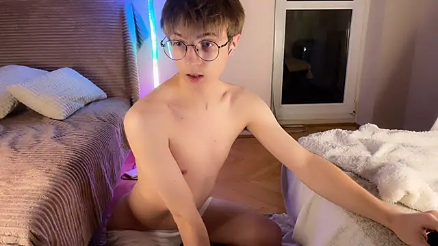 itsmaxxbaby  online show from November 29, 2025, 3:50 am