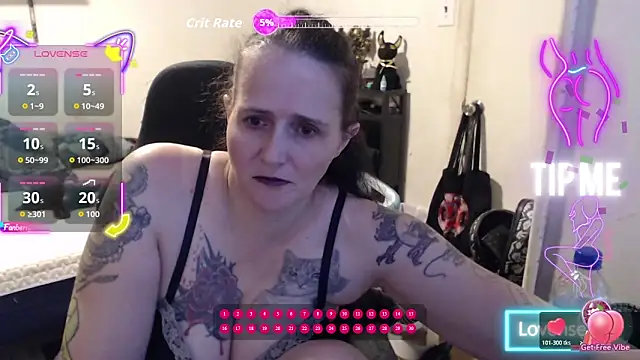 Demonicmiss online show from May 22, 2026, 12:25 pm