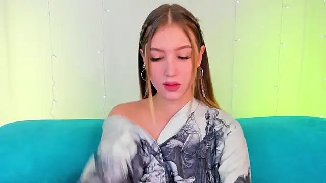 VitalinaBlue online show from November 24, 2025, 1:49 am