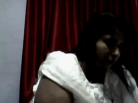 Snapshot of raniofsex02 chatting on March 10, 2025, 2:48 pm raniofsex02 online show from March 10, 2025, 2:48 pm