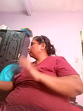 Snapshot of raniofsex02 chatting on March 9, 2025, 2:32 pm raniofsex02 online show from March 9, 2025, 2:32 pm