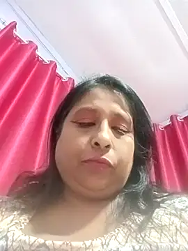 Snapshot of raniofsex02 chatting on March 11, 2025, 5:24 pm raniofsex02 online show from March 11, 2025, 5:24 pm