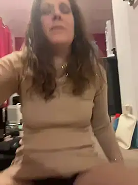 Lwhite1 online show from March 11, 2025, 12:11 am