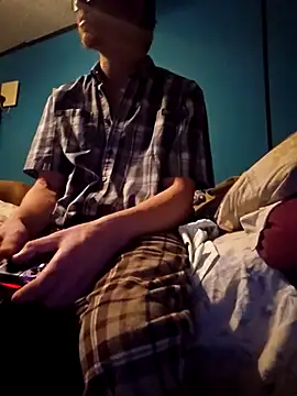 REDHAMMER  online show from February 14, 2026, 11:38 pm