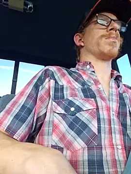 REDHAMMER  online show from February 26, 2026, 9:15 pm