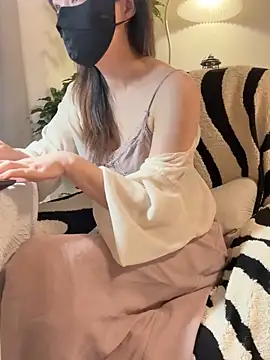 Annabody online show from September 17, 2025, 4:09 pm