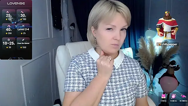 Snapshot of Juarnea chatting on February 19, 2025, 8:10 pm Juarnea online show from February 19, 2025, 8:10 pm