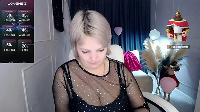 Snapshot of Juarnea chatting on February 28, 2025, 7:56 pm Juarnea online show from February 28, 2025, 7:56 pm