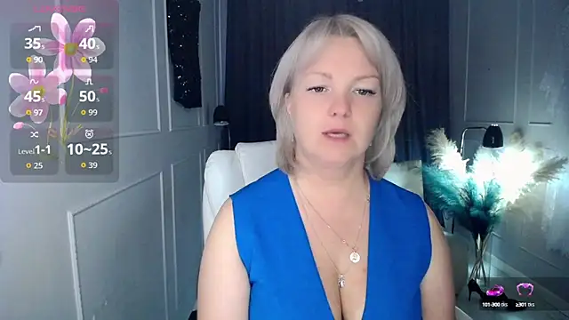 Snapshot of Juarnea chatting on September 22, 2025, 6:19 am Juarnea online show from September 22, 2025, 6:19 am