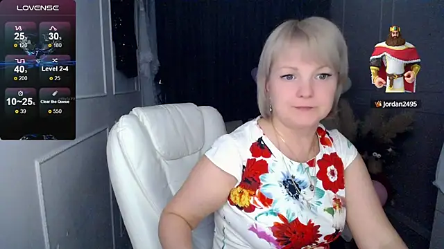 Snapshot of Juarnea chatting on March 4, 2025, 12:44 pm Juarnea online show from March 4, 2025, 12:44 pm