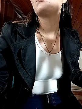 merlinaadams  online show from October 10, 2025, 5:03 pm