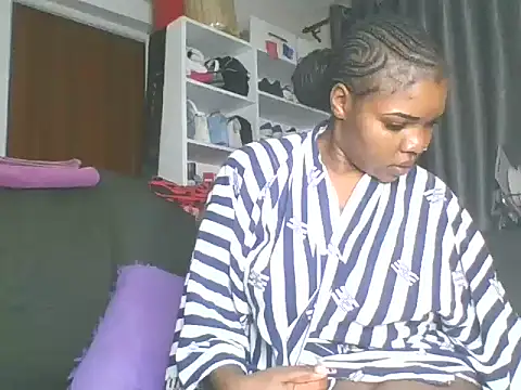 sweet bigclit online show from October 2, 2025, 3:54 am