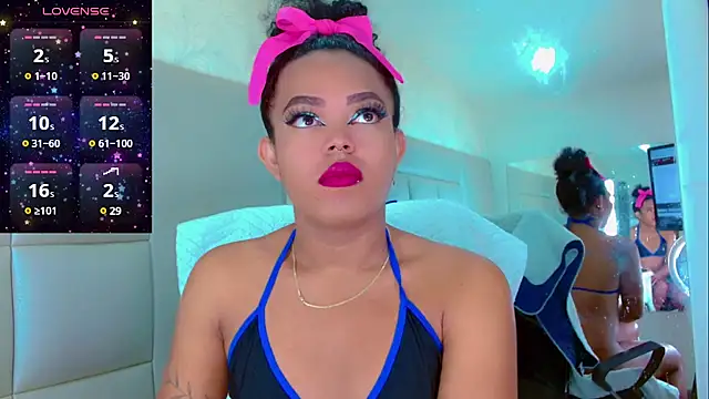 KayleighDreams  online show from March 11, 2025, 6:19 am