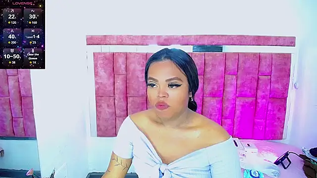 KayleighDreams  online show from April 7, 2026, 3:52 am