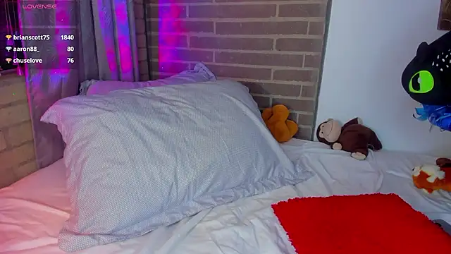 liam oficial02 online show from February 13, 2026, 3:06 am