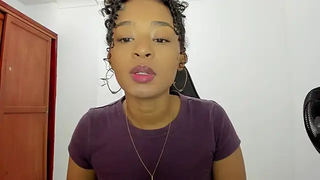 avellanatammy online show from September 16, 2025, 7:15 pm