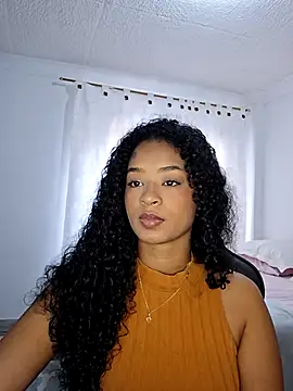 Snapshot of avellanatammy chatting on July 13, 2026, 3:33 pm avellanatammy online show from July 13, 2026, 3:33 pm