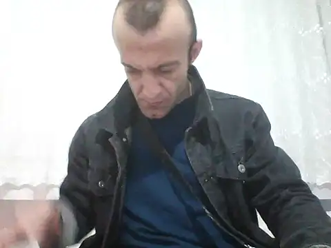 Aktorihann online show from October 14, 2025, 11:36 pm