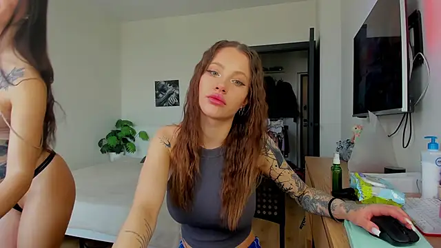 Patricia bloom online show from April 11, 2026, 3:58 am