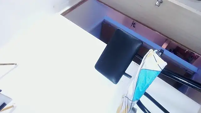 Snapshot of taniabigxx chatting on February 27, 2026, 9:47 pm taniabigxx online show from February 27, 2026, 9:47 pm