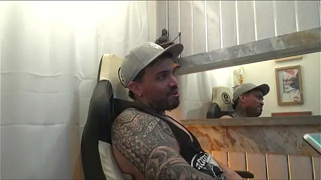 Angel sex latin online show from October 4, 2025, 6:37 am