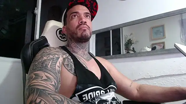 Angel sex latin online show from March 12, 2025, 7:35 am