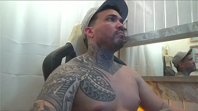 Angel sex latin online show from September 22, 2025, 3:45 am