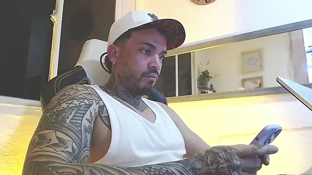 Angel sex latin online show from March 8, 2025, 5:59 am