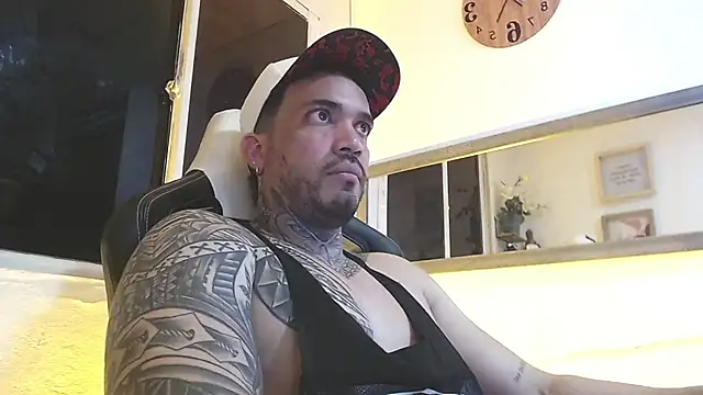 Angel sex latin online show from February 28, 2025, 3:04 am