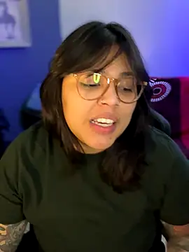 miacanela xo online show from December 22, 2025, 4:12 am