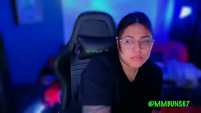 miacanela xo online show from October 30, 2025, 2:10 am