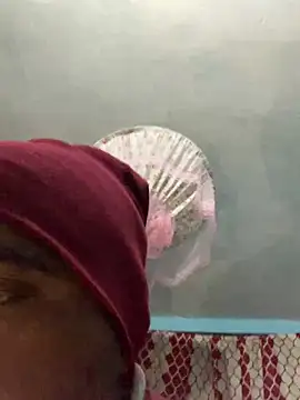 SweetFatBoy online show from March 9, 2025, 4:33 pm