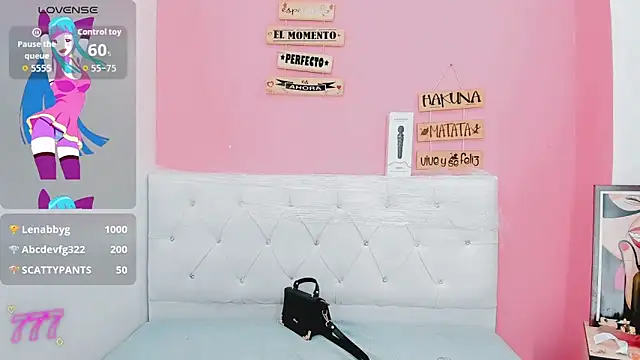 valentina princess  online show from February 15, 2026, 9:58 pm