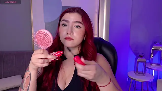 Snapshot of ViolettCastel chatting on February 23, 2026, 7:58 pm ViolettCastel online show from February 23, 2026, 7:58 pm