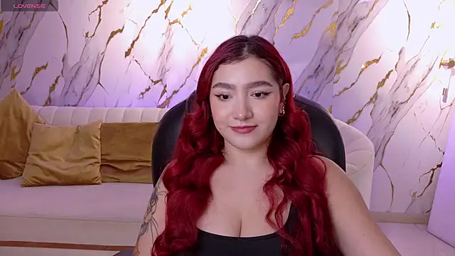 Snapshot of ViolettCastel chatting on February 8, 2026, 11:19 am ViolettCastel online show from February 8, 2026, 11:19 am