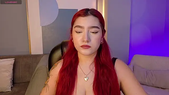 ViolettCastel online show from November 8, 2025, 7:17 pm