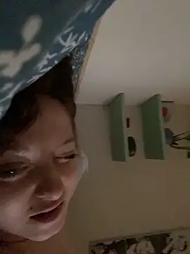 Leontina94 online show from March 15, 2026, 2:57 pm