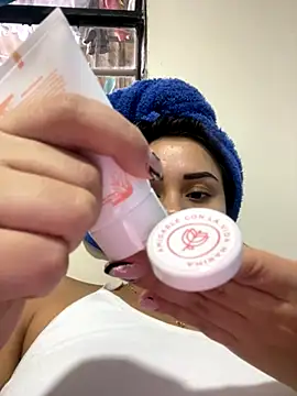 Kimmymadison- online show from October 22, 2025, 7:57 pm