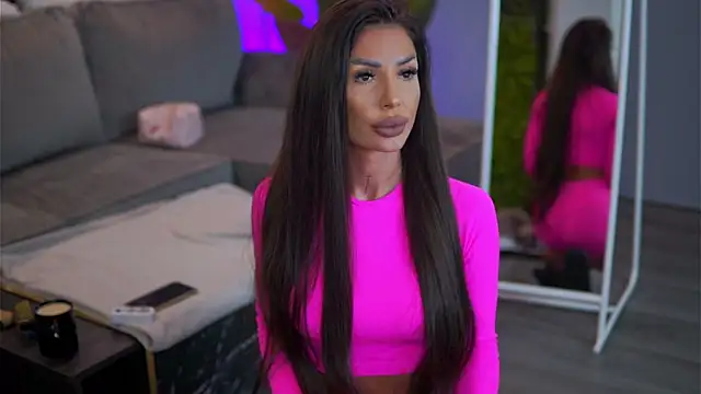 RaquelleVon online show from January 8, 2026, 10:32 am