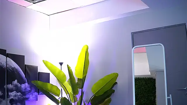 RaquelleVon online show from October 5, 2025, 8:49 am