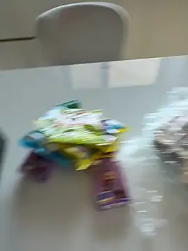 EvaSunderland online show from April 13, 2026, 1:15 pm