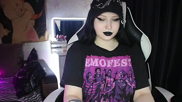 Kitty goth online show from May 11, 2026, 11:55 am