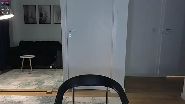 Sara Tranquil online show from October 11, 2025, 9:05 pm