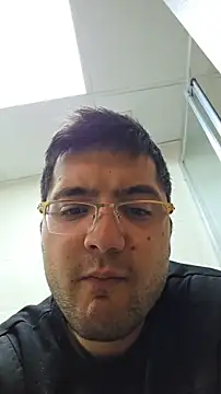 Snapshot of istebenboylebiradamim chatting on January 5, 2026, 10:46 pm istebenboylebiradamim online show from January 5, 2026, 10:46 pm