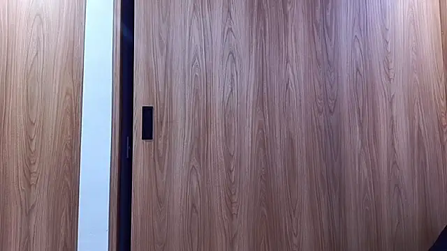 Molly ADY online show from October 20, 2025, 4:58 am