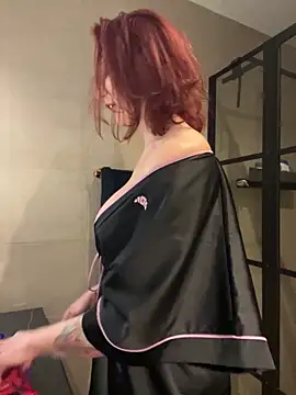 SmilingDutchie online show from February 18, 2025, 8:03 pm