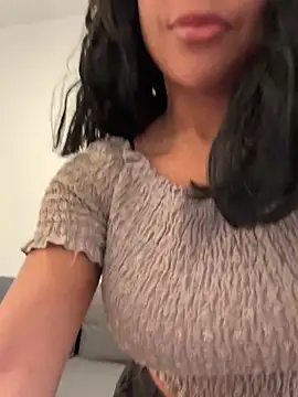 HaileyDiana online show from February 22, 2026, 2:08 pm