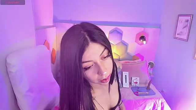 Melissa Koster online show from March 20, 2025, 5:24 am