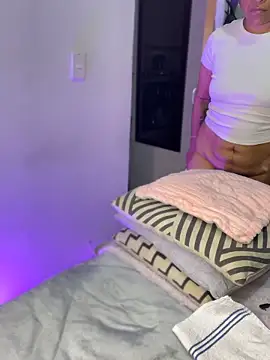 ANA CARTER online show from October 11, 2025, 11:39 pm