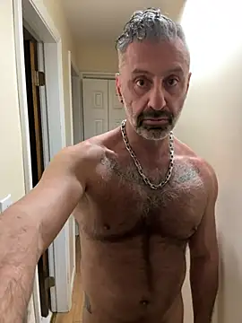 DaddySnowXX online show from January 5, 2025, 1:56 am